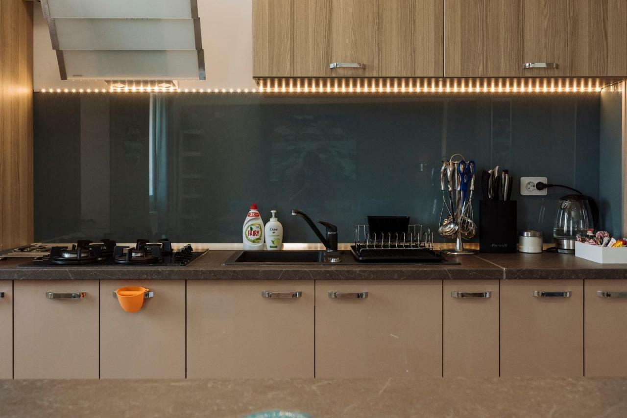 Luxury Flat 9 Near Metro Apartment Букурещ Екстериор снимка