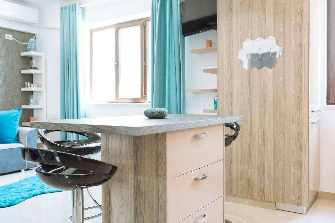 Luxury Flat 9 Near Metro Apartment Букурещ Екстериор снимка